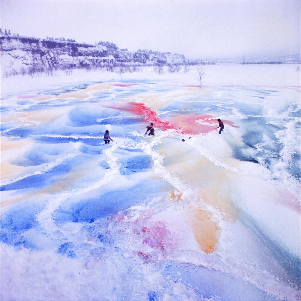 Figure 2 GUN, Event to Change the Image of Snow, 1970. Documentary photograph of performance art Photo © Hanaga Mitsutoshi 