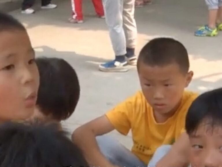 FIELD A Journal of SociallyEngaged Art Criticism