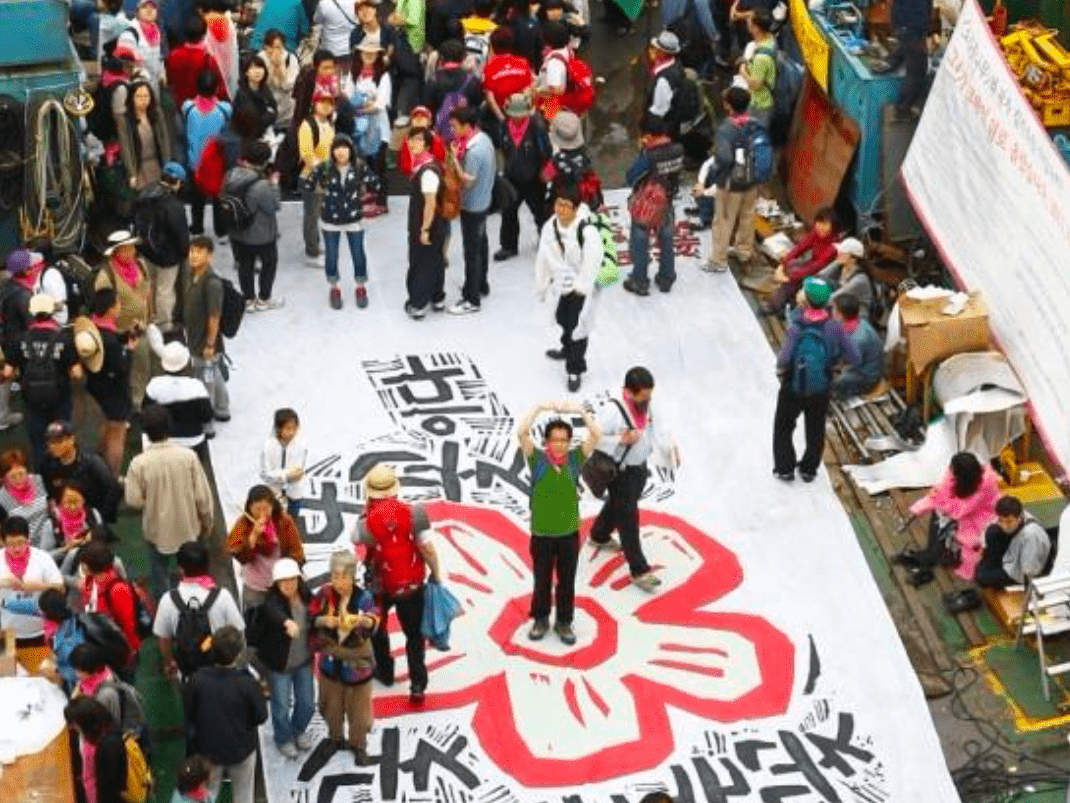 Book Review Wages Against Artwork Labor and the Claims of Socially Engaged Art